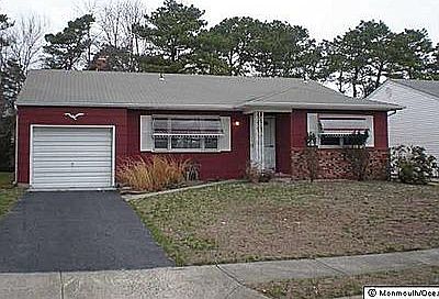 2nd image of 22 Caldwell Ct