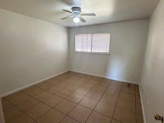 5th image of 1882 Jefferson Ave APT 3