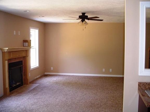 3rd image of 293 Fox Xing Lot 293