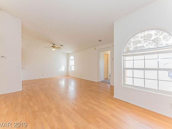4th image of 1800 Edmond St Unit 216
