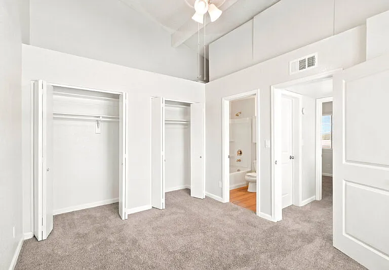 2301 E University Dr #114 — Photo 19