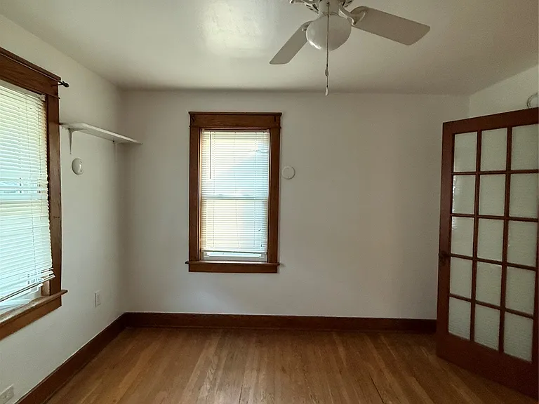 209 Dudley Ave — Photo 9