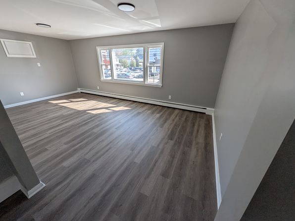 83 Jewell St APT 1