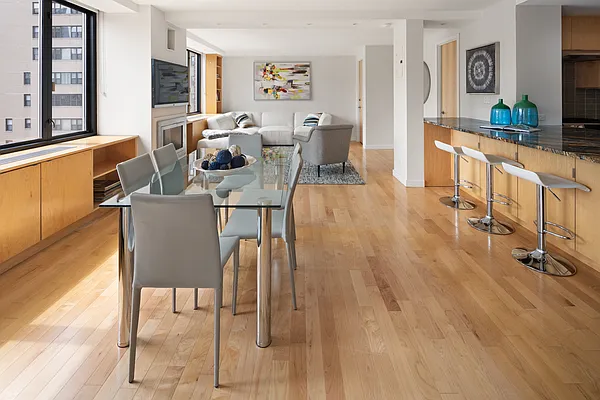 130 West 67th Street #17EF in Lincoln Square, Manhattan