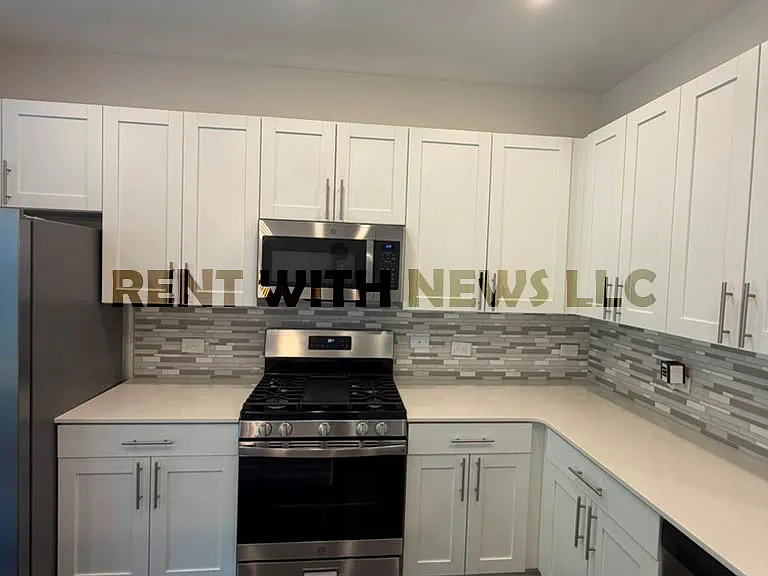 1407 Raines Meadow Dr — Photo 7