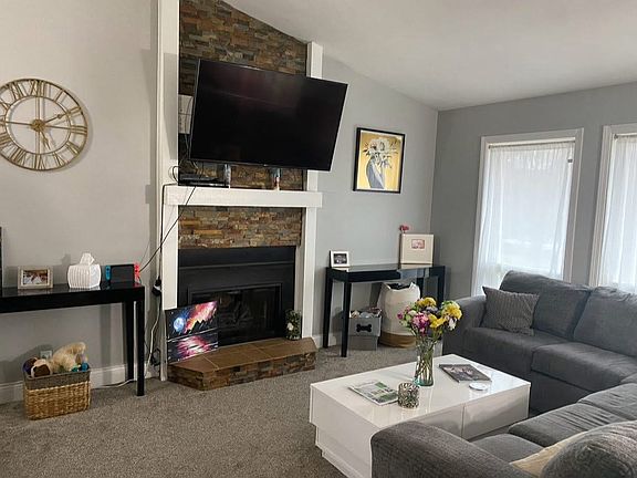 5th image of 3521 W Dutchman Cir