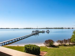 1695 W Highway 98 APT 203, Mary Esther, FL 32569