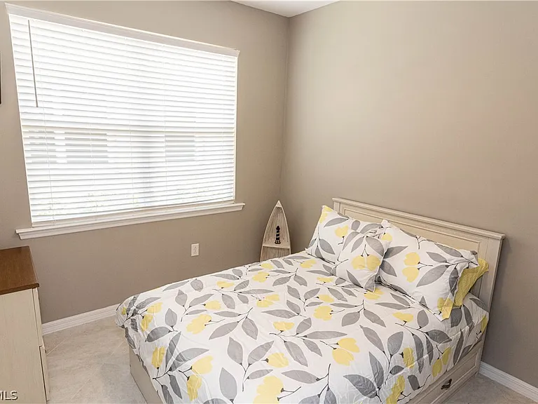 4431 Dutchess Park Rd — Photo 14