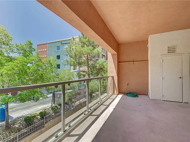 55 E Agate Ave #304 — Photo 36