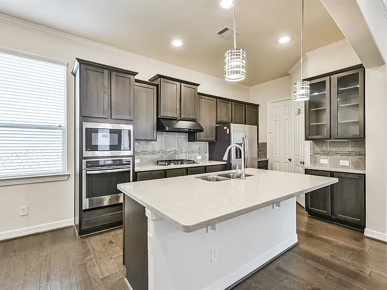1504 Peyton Oaks Pl — Photo 17