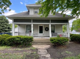521 S Central St, Gilman, IL 60938