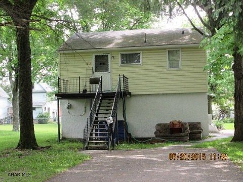 2nd image of 1410 Park Blvd