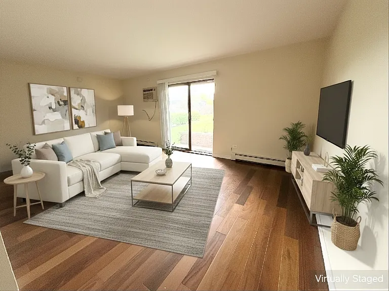 2343 Ogden Ave N #3 — Photo 4
