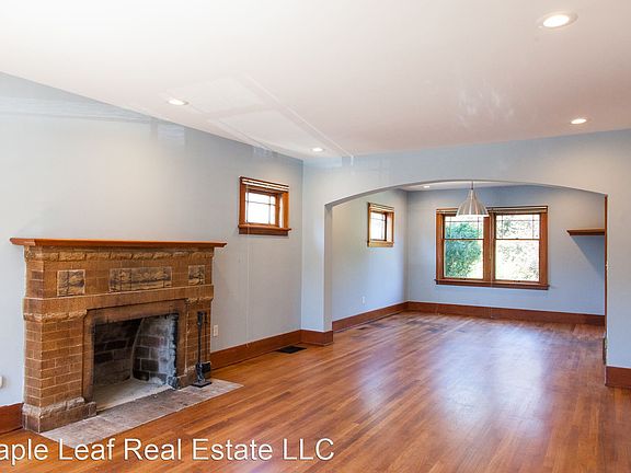 2nd image of 3016 S Bradford St