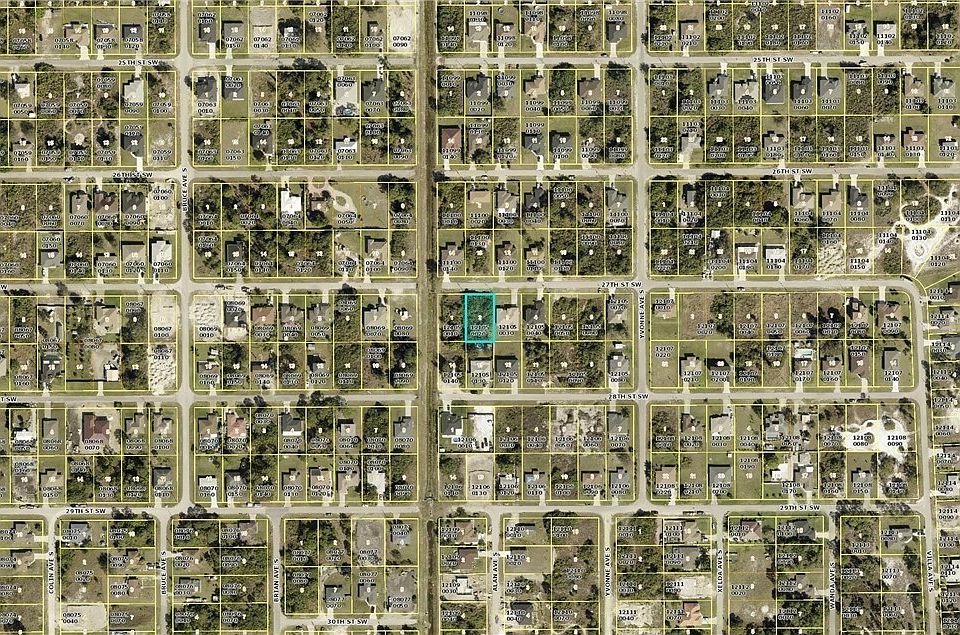 2nd image of 3811 27th St SW