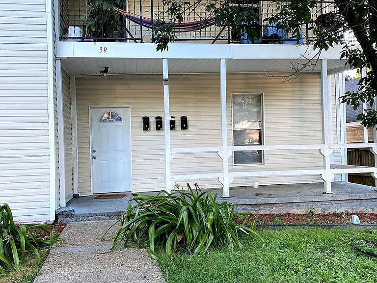 39 N Merton St — Photo 1