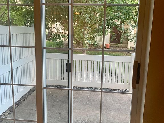 5th image of 5050 Holly Ln N #804