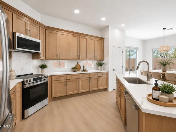 40818 N CONGRESSIONAL Drive, Anthem, AZ 85086