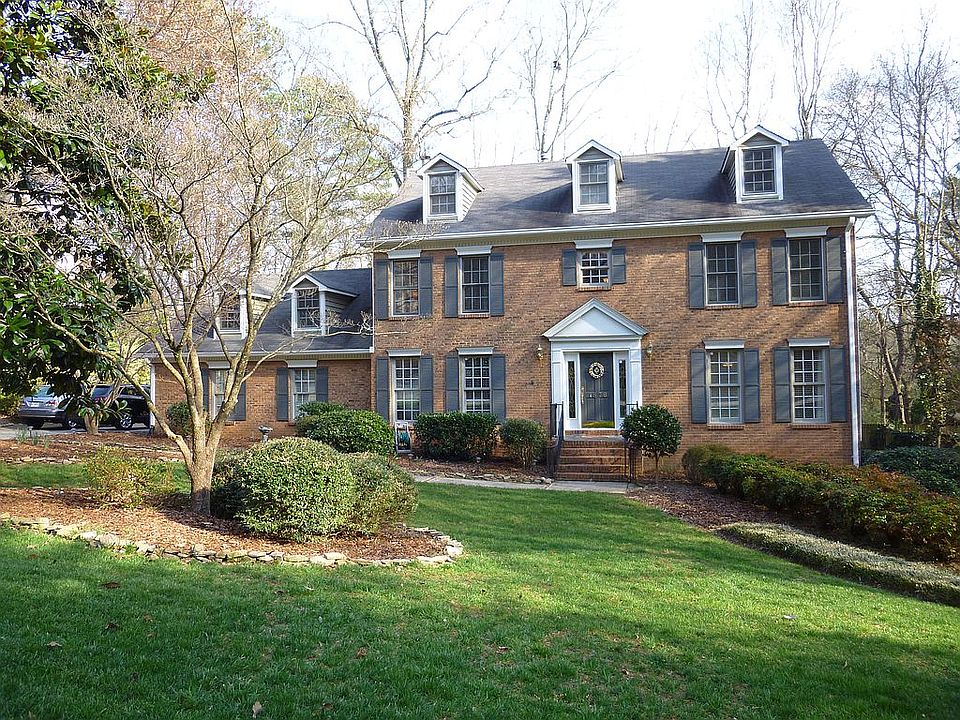 1st image of 1876 Cedar Cliff Dr SE