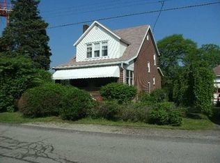 101 Polk Ave, West Mifflin, PA 15122