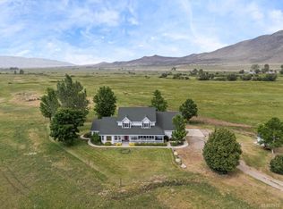 801 Larson Ln, Coleville, CA