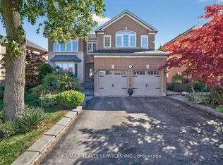 124 Royal Valley Dr, Caledon, ON L7C1A5