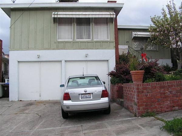 1st image of 626 Ventura St