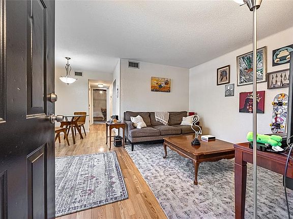 5th image of 507 NW 39th Rd APT 114