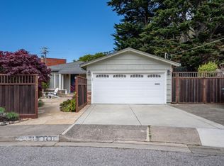 1431 Serra Dr, Pacifica, CA 94044