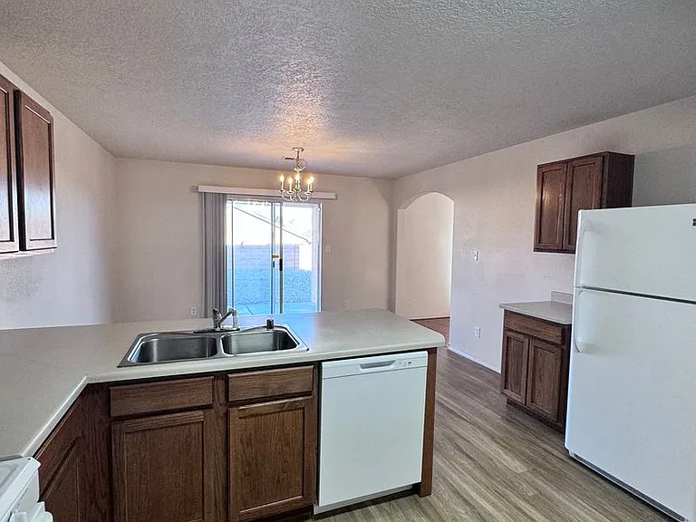 750 Deerbrush Ct SW — Photo 7