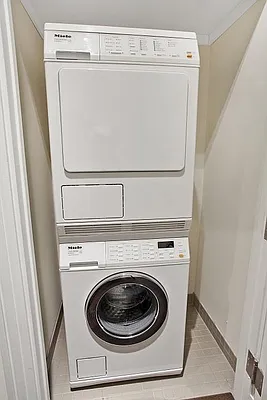 Rented by Mirador Real Estate | media 27