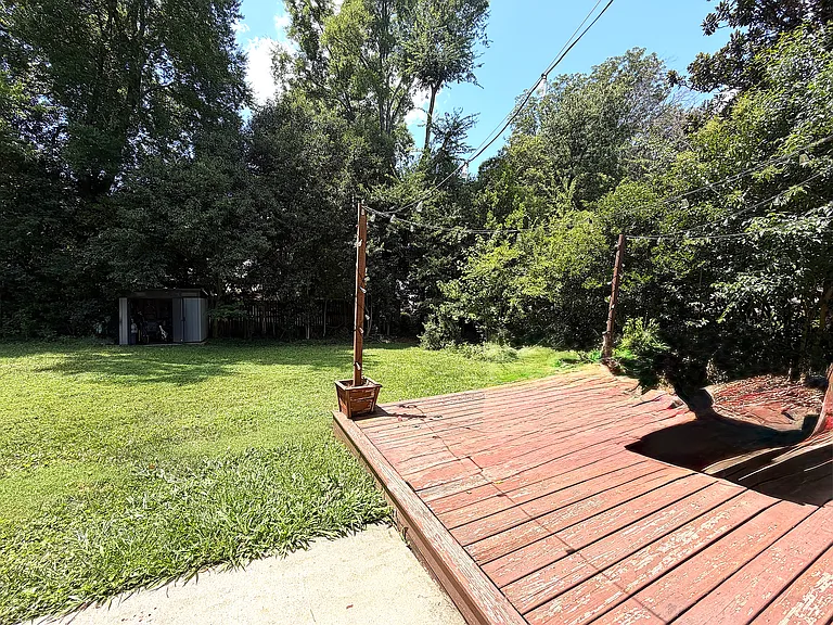 1824 Tamworth Dr — Photo 30