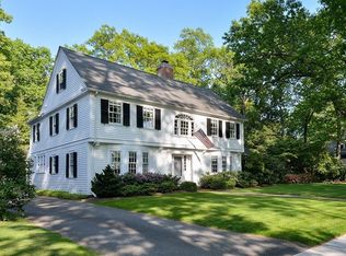 15 Durham Rd, Longmeadow, MA 01106