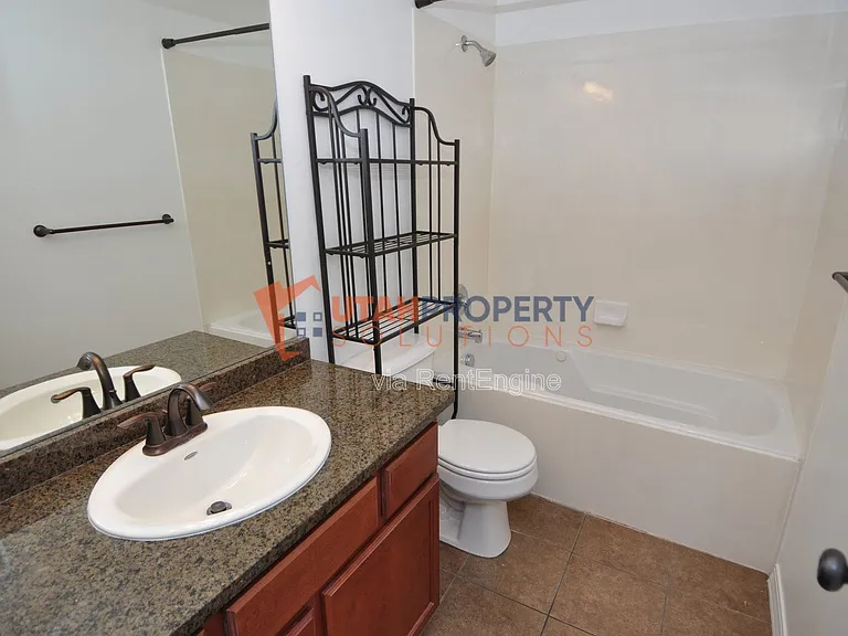 887 E Cedar Pine Ct #21 — Photo 14