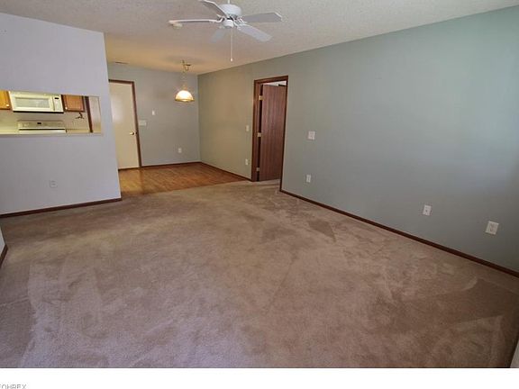2nd image of 3711 Colony Hill Dr