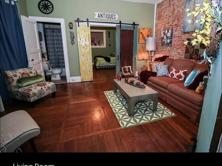 806 S 49th St #1 — Photo 3