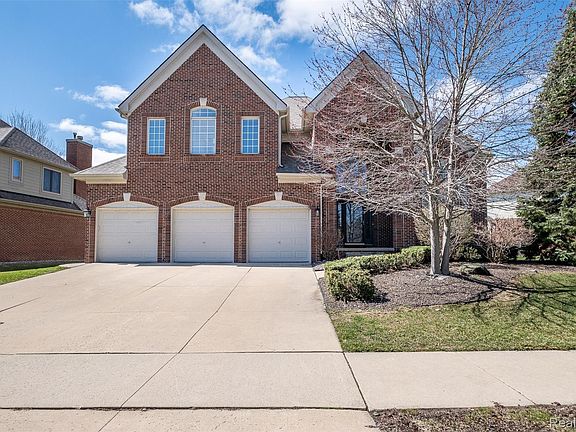 3rd image of 24527 Perceval Ln