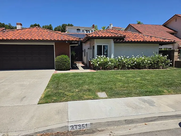 27351 Allariz — Photo 2