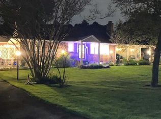 13 Meadowbrook Ln, Brookhaven, PA 19015