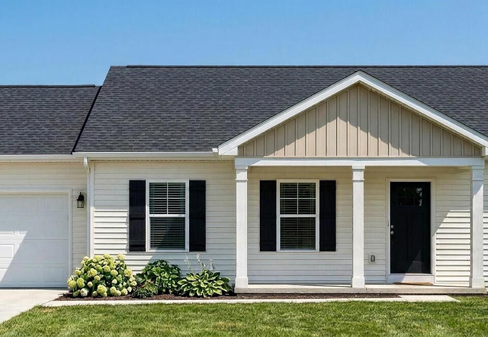 1st image of 10 Wendell Ln #B
