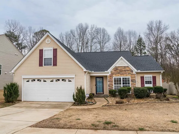540 Cromwell Dr, Spartanburg, SC 29301