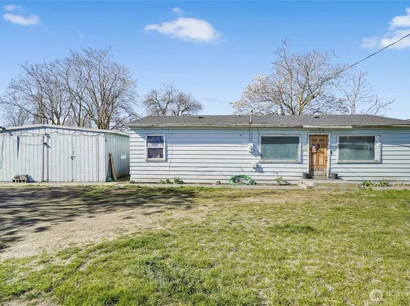 4064 Airway Drive NE, Moses Lake, WA 98837