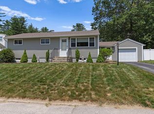 2 Wedgewood Rd, Dover, NH 03820