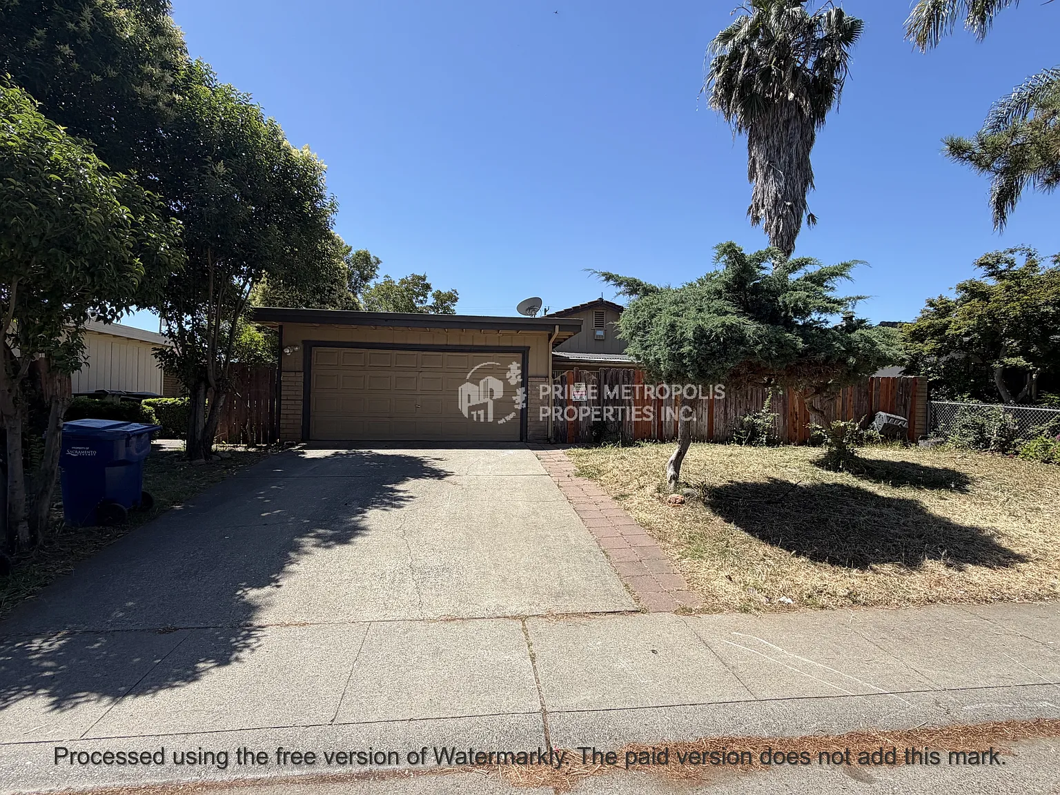5656 5658 Odea Dr Sacramento CA 95824 HHL - 5656 — Photo 1