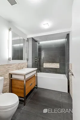 Rented by (Legacy) Elegran | media 14