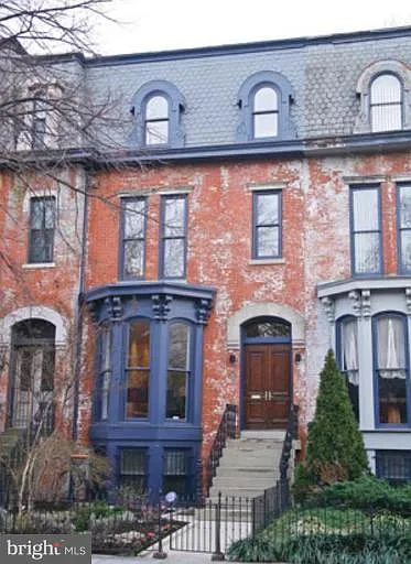 1312 R St NW #B — Photo 1