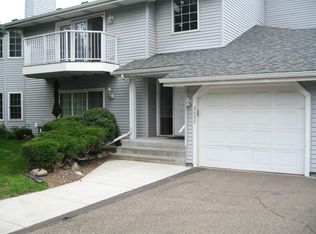 2626 Innsbruck Trl, New Brighton, MN 55112