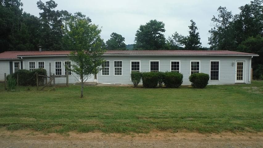 1st image of 1219 Holiday Cir