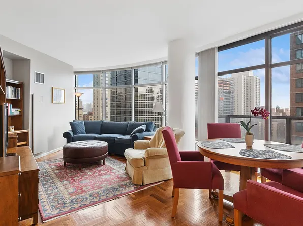 250 E 54th St APT 21D, New York, NY 10022