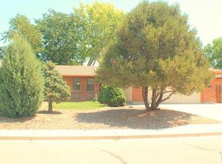 30 Starling Dr, Pueblo, CO 81005